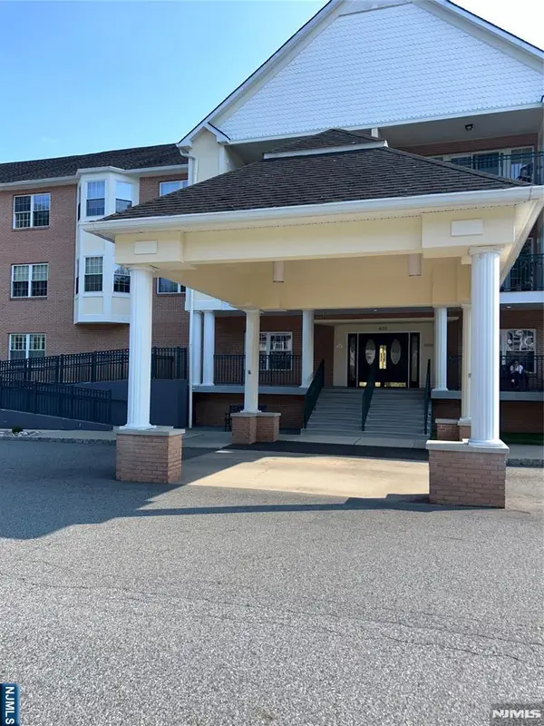 401 D Ercole Court T304, Norwood, NJ 07648