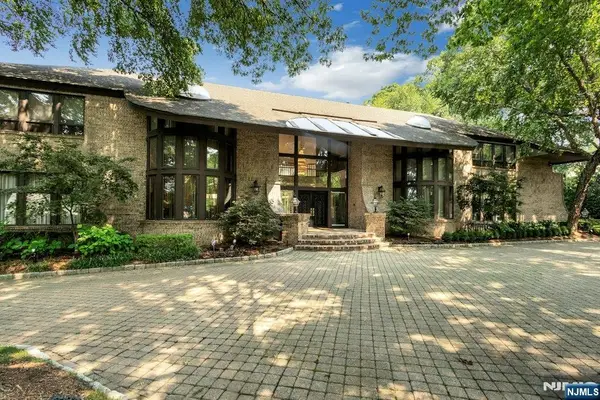 59 Jackson Drive, Alpine, NJ 07620