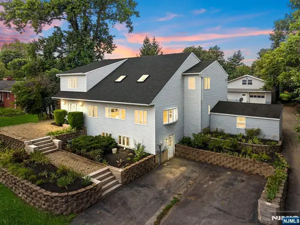 163 Oldham Road, Wayne, NJ 07470