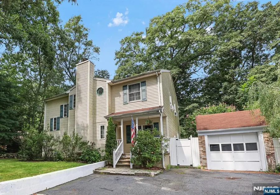 36 Maple Lake Road, Kinnelon, NJ 07405 - #2