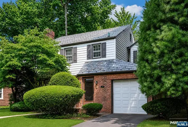 1106 Emerson Avenue, Teaneck, NJ 07666