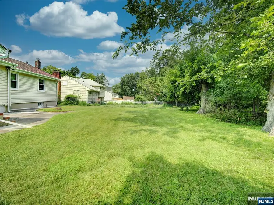 25 Woodland Avenue, West Orange, NJ 07052 - #2