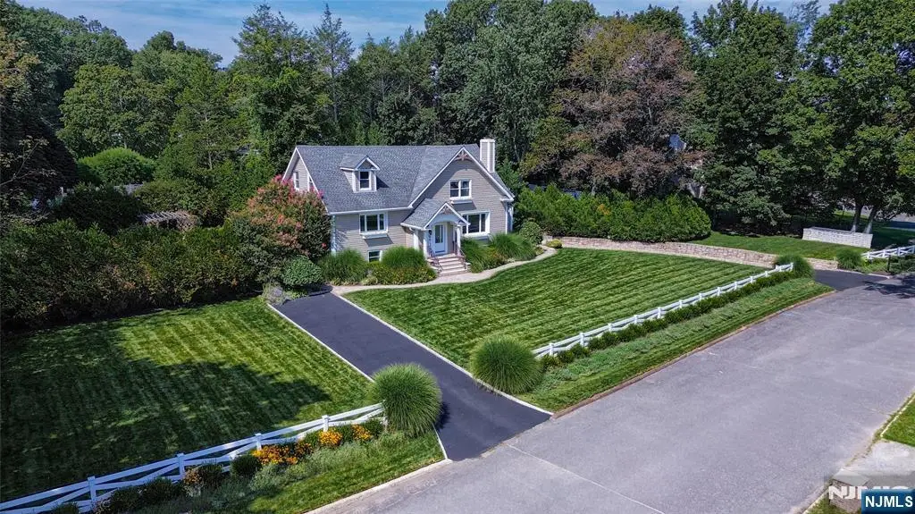34 Grandview Drive, Wayne, NJ 07470 - #1