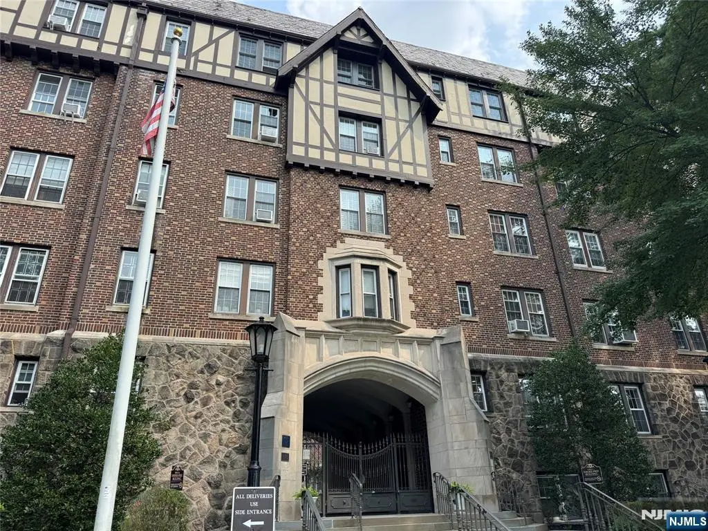275 Engle Street G5, Englewood, NJ 07631 - #1
