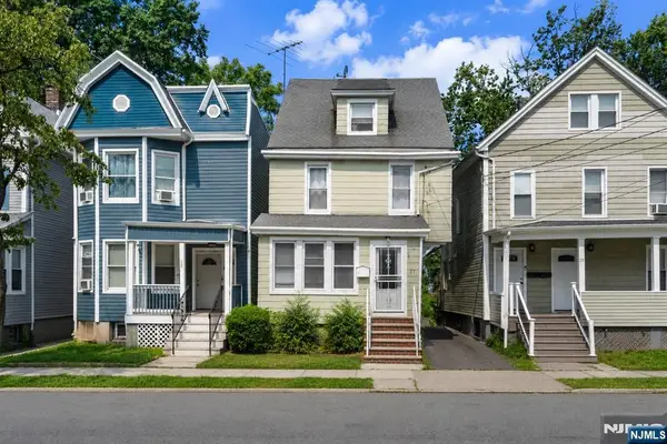 27 Cummings Street, Irvington, NJ 07111