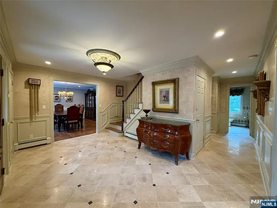 92 Cheyenne Way, Wayne, NJ 07470 - #3
