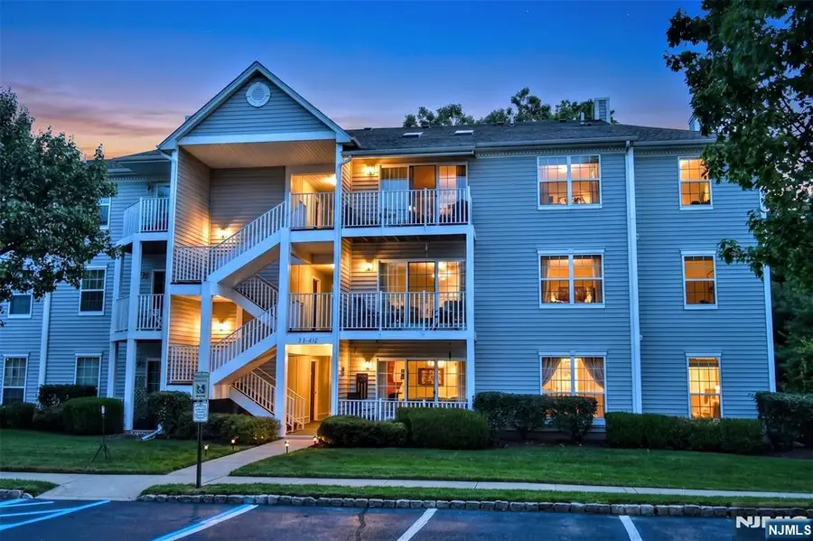 928 Juniper Way, Mahwah, NJ 07430 - #3