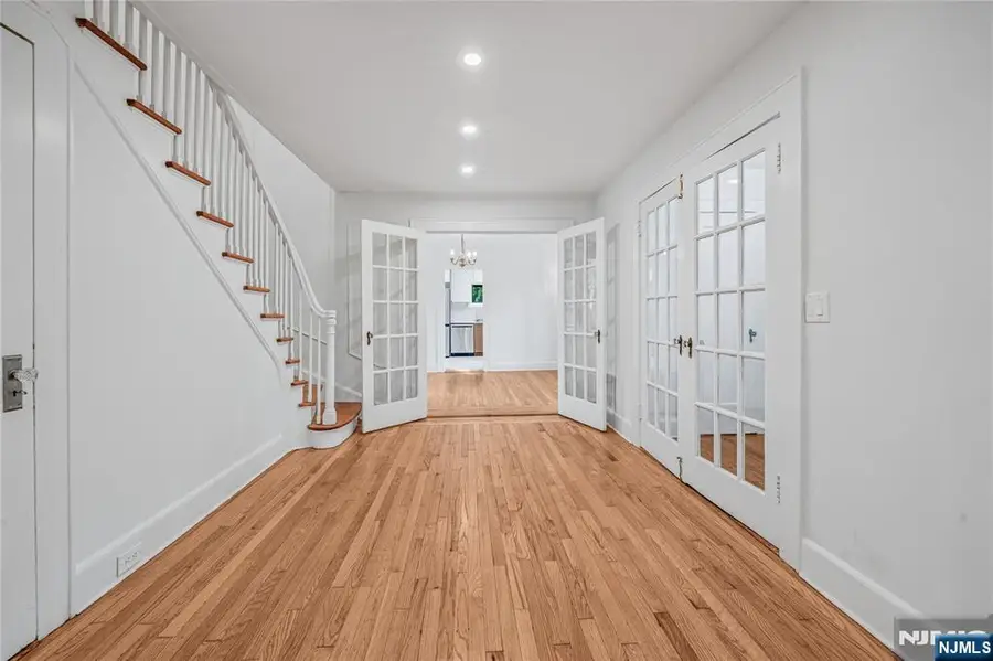 8 Harriot Avenue, Harrington Park, NJ 07640 - #3