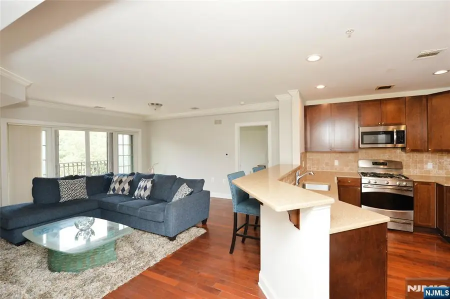 54 Polifly Road 409, Hackensack, NJ 07601 - #3