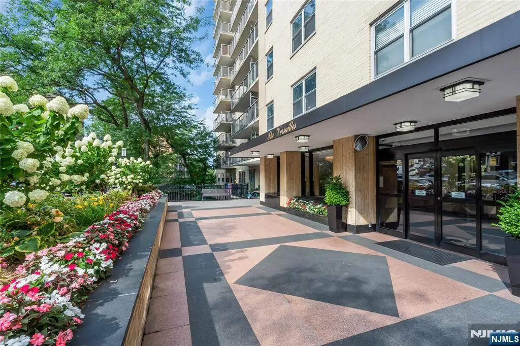6600 Boulevard East 11E, West New York, NJ 07093 - #1