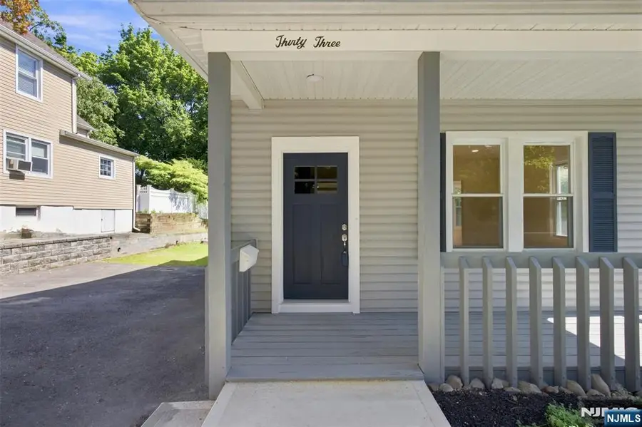 33 Mohawk Avenue, Hawthorne, NJ 07506 - #3