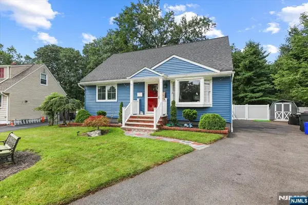 42 Wells Court, Bloomfield, NJ 07003