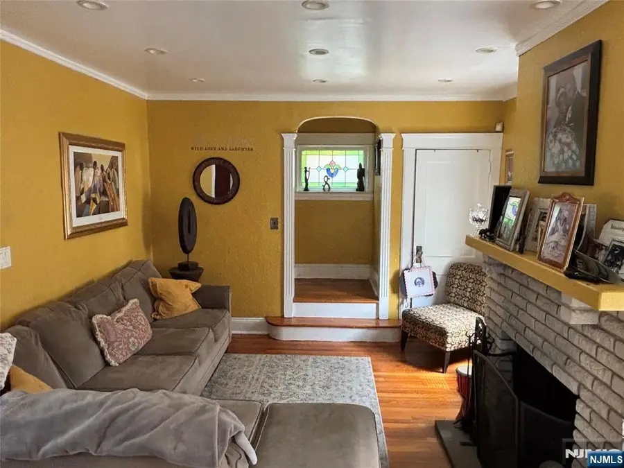 68 Peachtree Road, Maplewood, NJ 07040 - #2