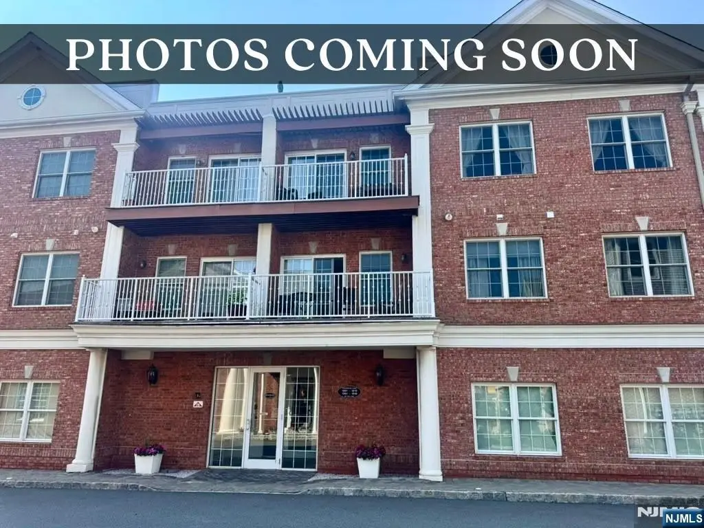 1206 Rio Vista Lane, Northvale, NJ 07647 - #1