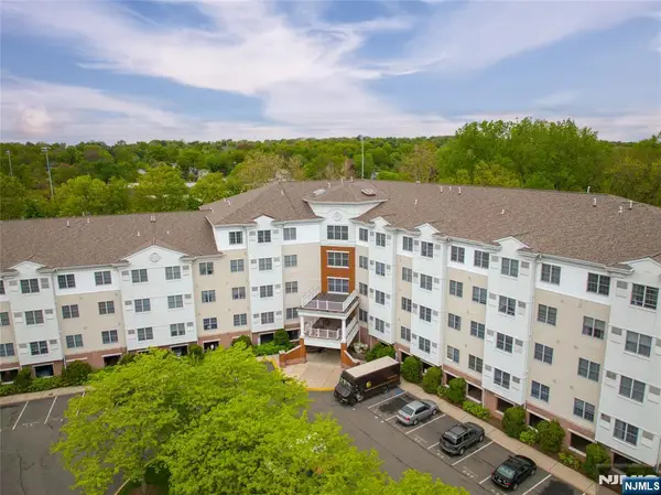 189 Forest Avenue 411, Paramus, NJ 07652