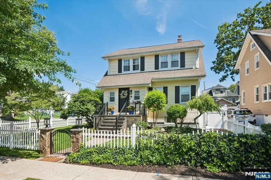 211 Walnut Avenue, Bogota, NJ 07603 - #3