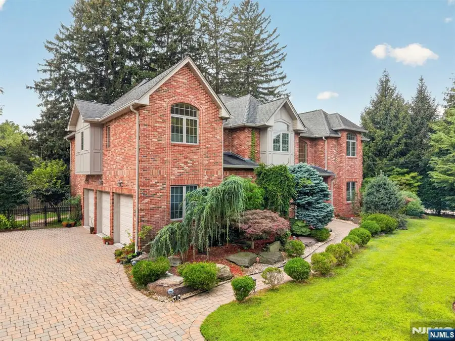 1 Alpine Drive, Closter, NJ 07624 - #3