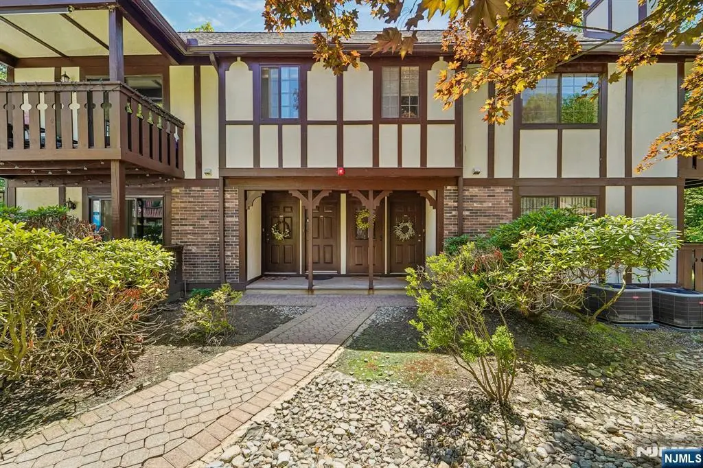 3811 Melville Court, Mahwah, NJ 07430 - #1
