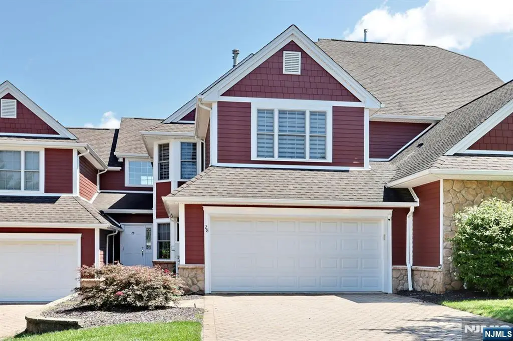 28 Turnberry Lane, Hamburg, NJ 07419 - #1