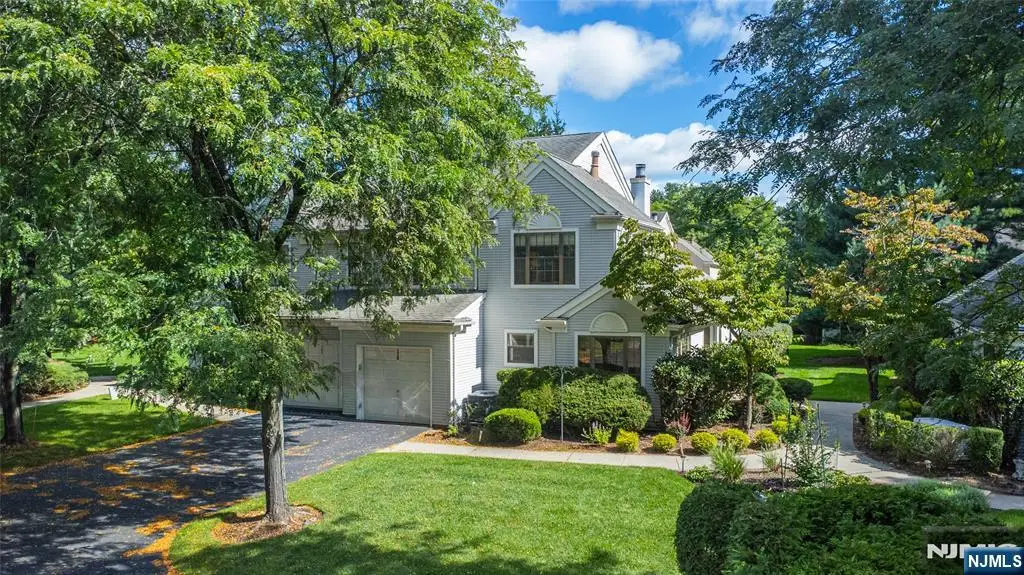 138 Day Court, Mahwah, NJ 07430 - #1