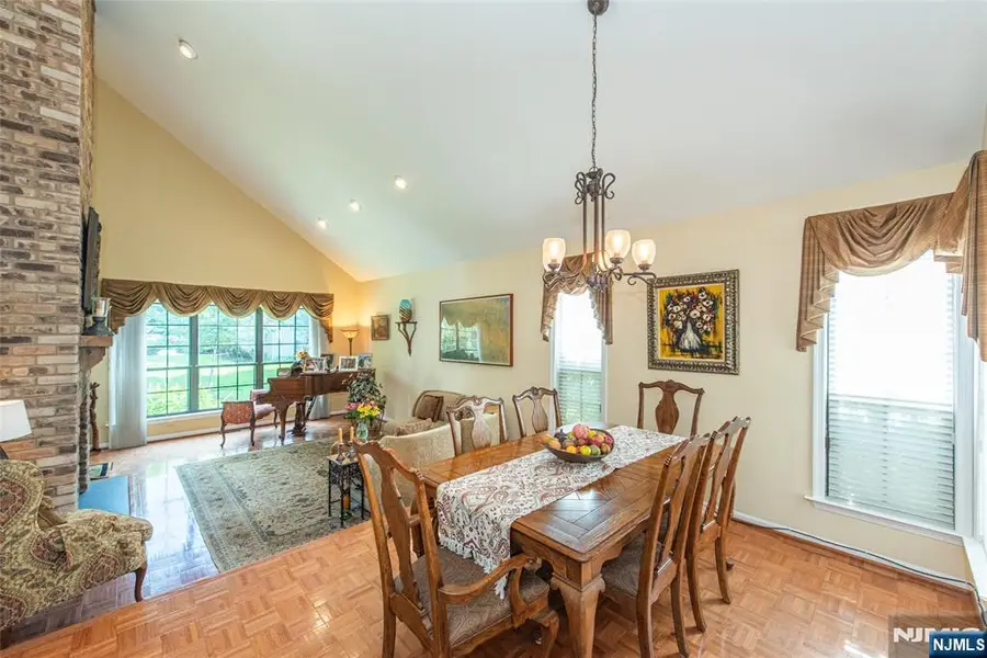 138 Day Court, Mahwah, NJ 07430 - #3