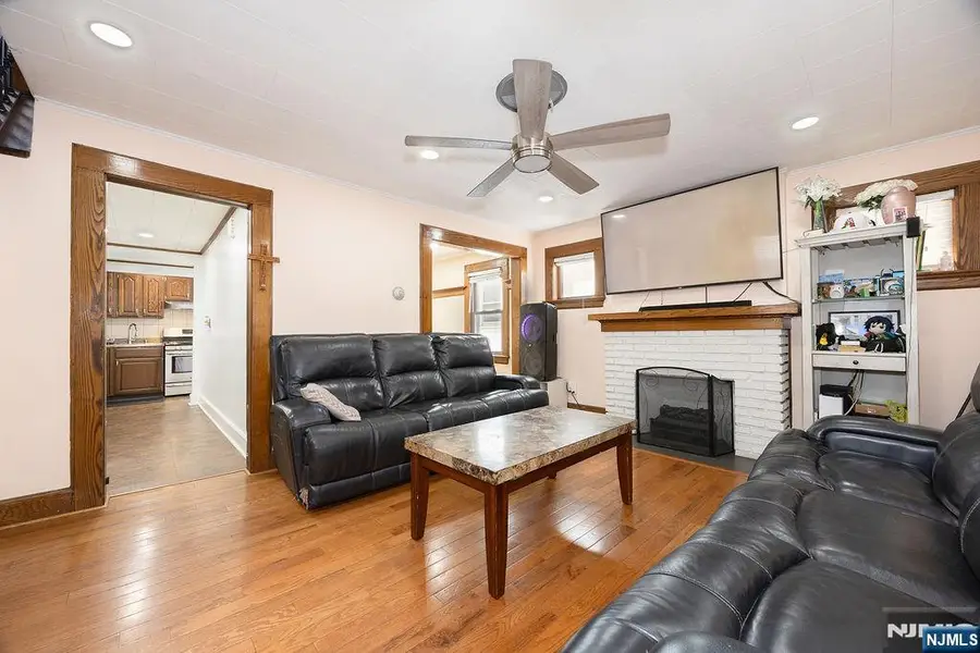 420 Dewitt Avenue, Belleville, NJ 07109 - #3