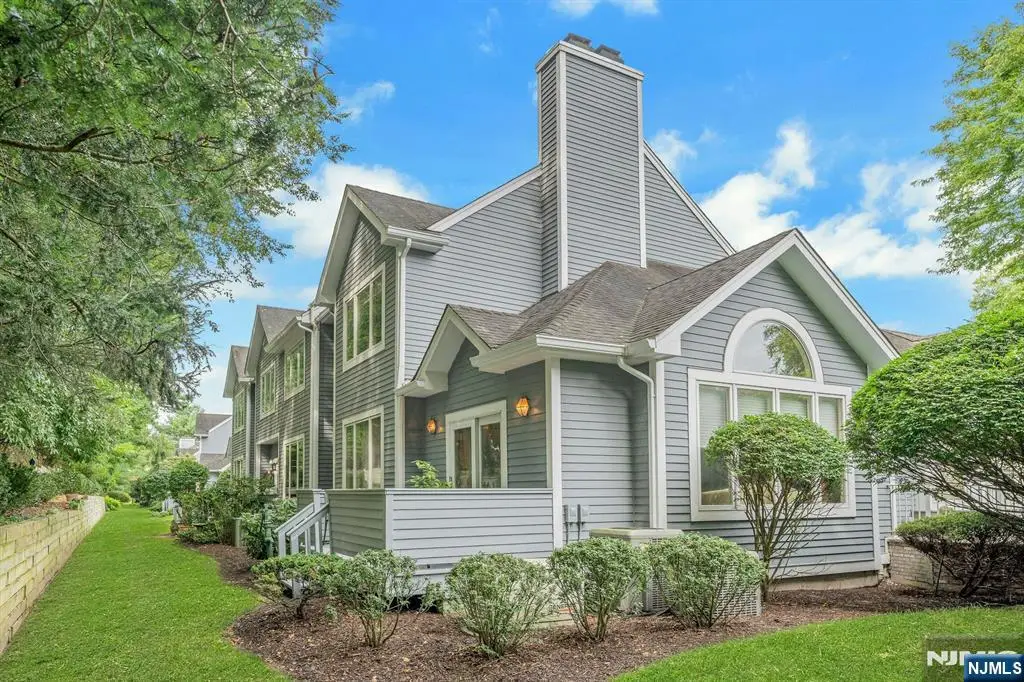 430 Windham Court 430, Wyckoff, NJ 07481 - #1