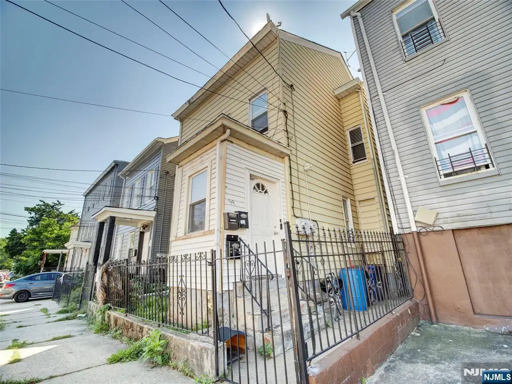 39 Hillman Street, Paterson, NJ 07522 - #1