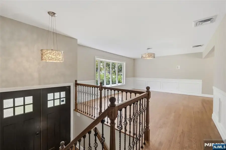 377 Chelsea Street, Paramus, NJ 07652 - #2