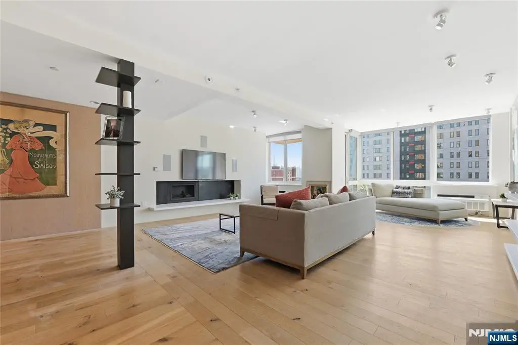 1008 Hudson Park, Edgewater, NJ 07020 - #1