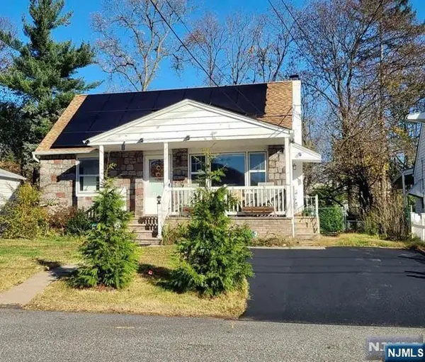 15 Brook Street, Mahwah, NJ 07430