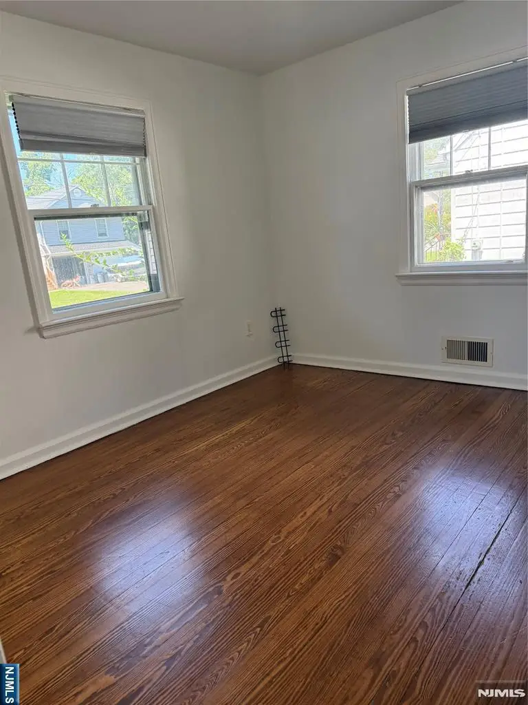 15 Brook Street, Mahwah, NJ 07430 - #3