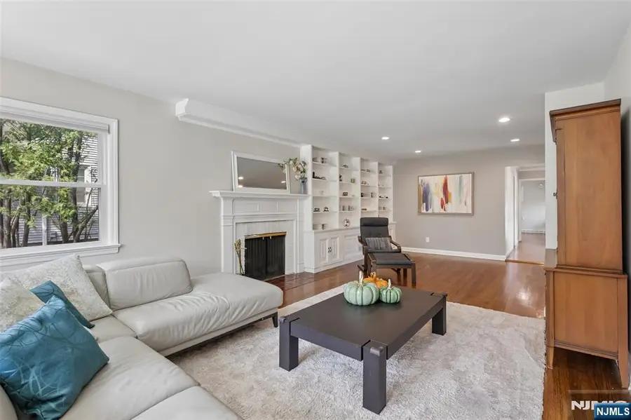 251 Brookmere Court, Ridgewood, NJ 07450 - #3