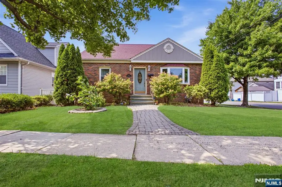 640 New York Avenue, Lyndhurst, NJ 07071 - #2