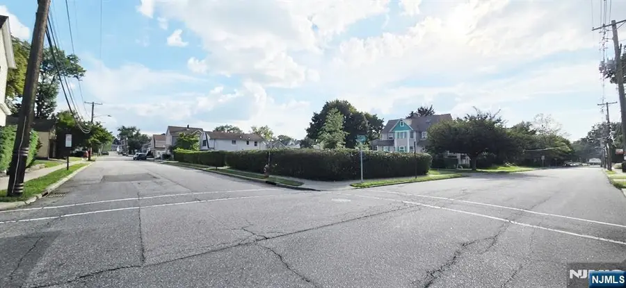 46 W Prospect Street, Waldwick, NJ 07463 - #3