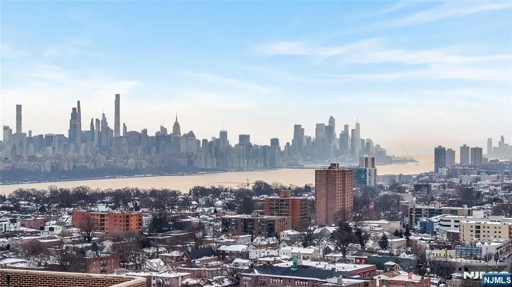 770 Anderson Avenue 21H, Cliffside Park, NJ 07010 - #1