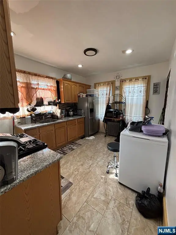 42 Tichenor Terrace, Irvington, NJ 07111 - #3