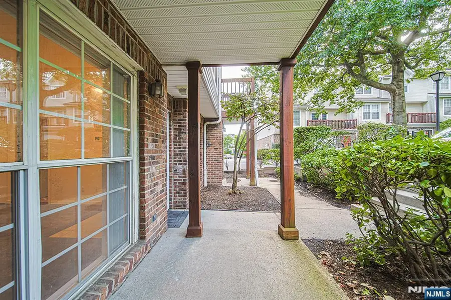 240 Village Circle Drive 1131, Fort Lee, NJ 07024 - #2