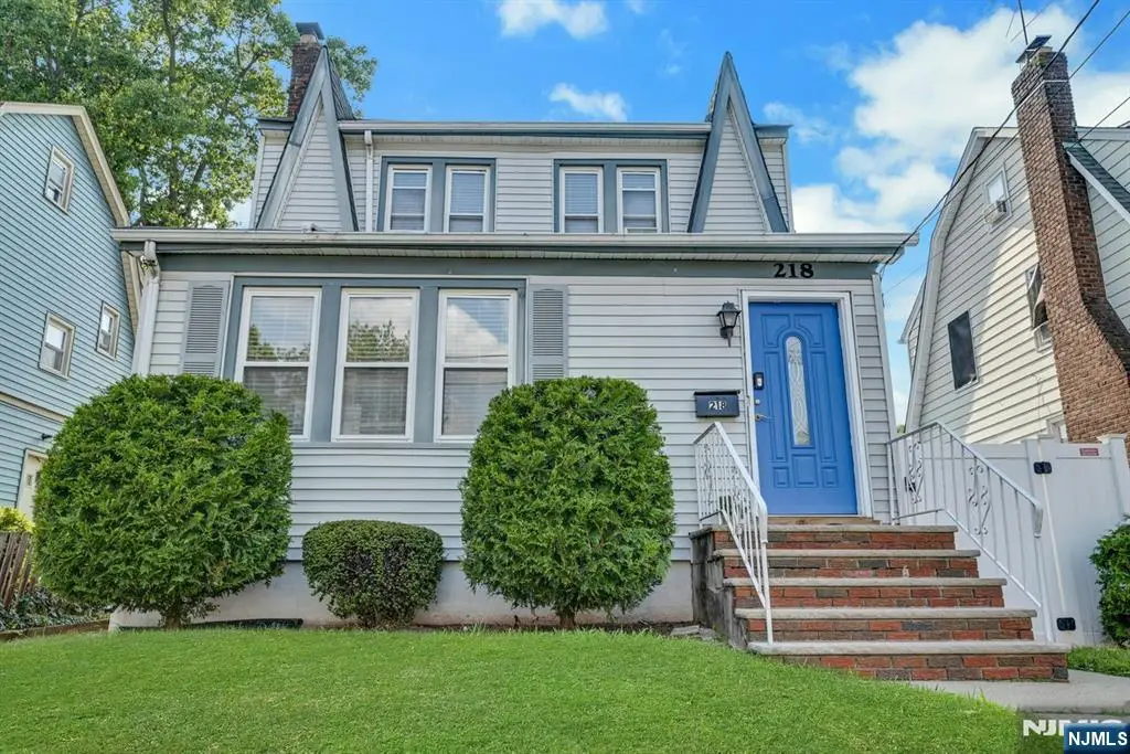 218 Elder Avenue, Bergenfield, NJ 07621 - #1