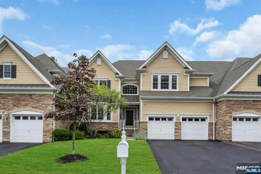 20 Witte Place 64, West Orange, NJ 07052 - #2