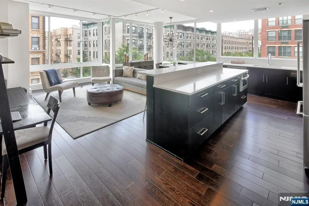 1100 Maxwell Lane 433, Hoboken, NJ 07030 - #1