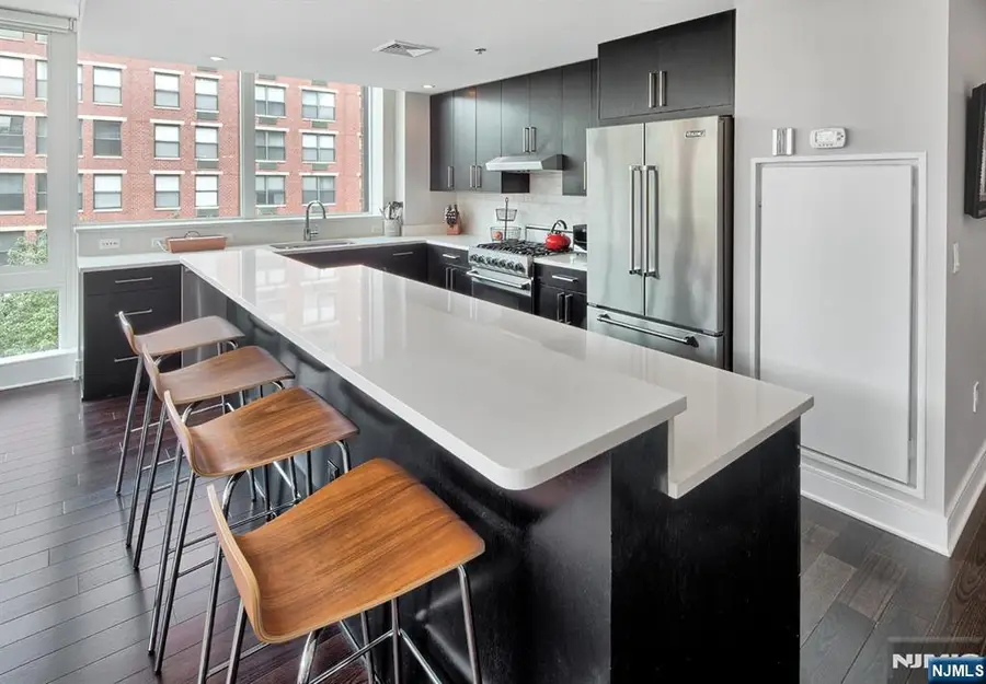 1100 Maxwell Lane 433, Hoboken, NJ 07030 - #2
