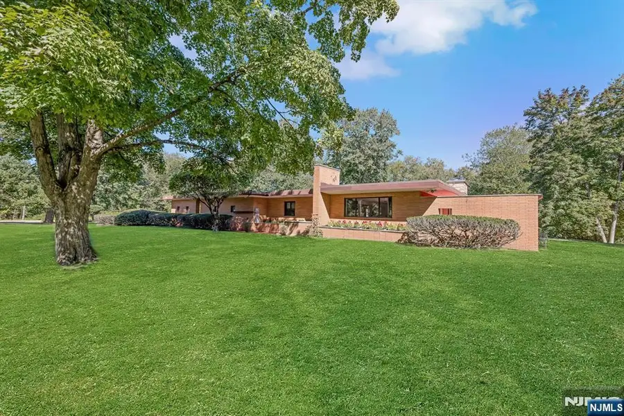 170 Pulis Avenue, Franklin Lakes, NJ 07417 - #2