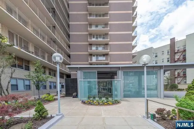 6040 Boulevard East 6F, West New York, NJ 07093 - #1
