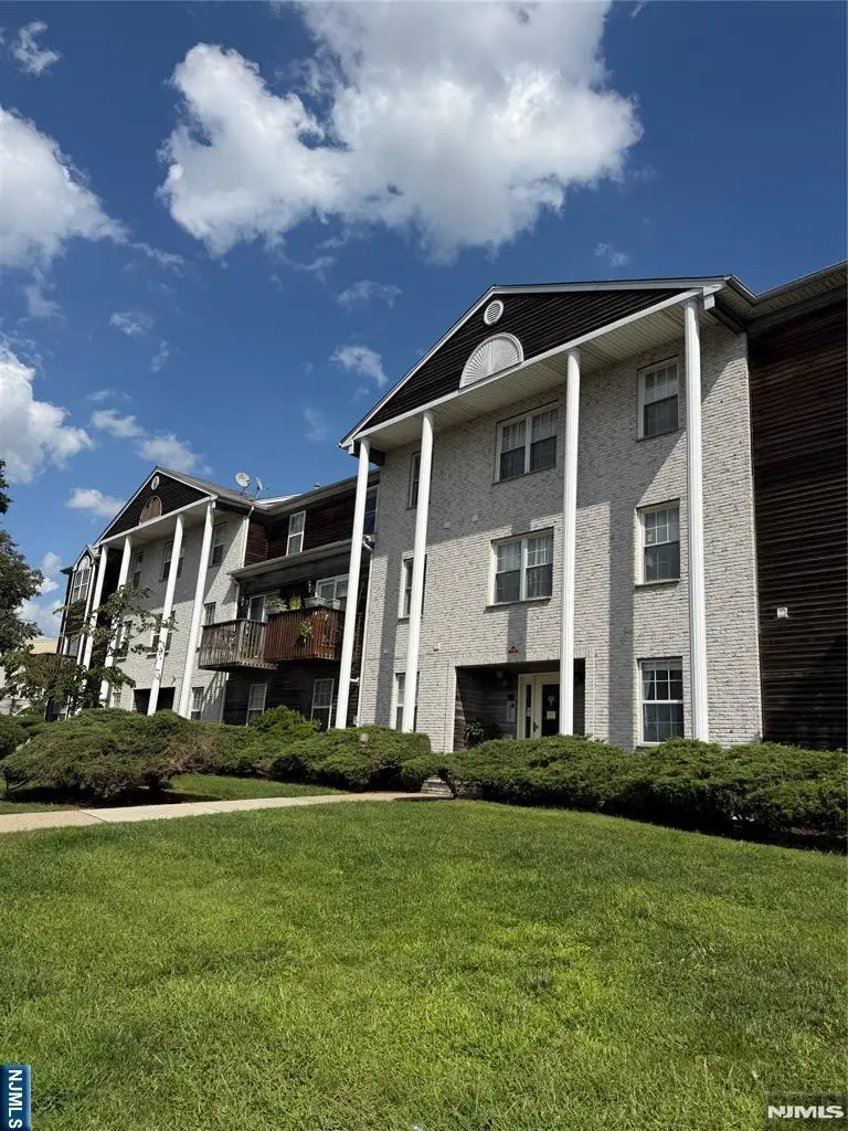 140 Highland Avenue 101, Kearny, NJ 07032 - #3