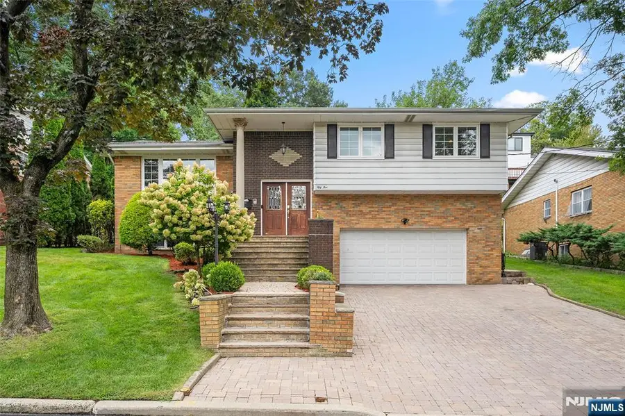 55 Birch Street, Englewood Cliffs, NJ 07632 - #2