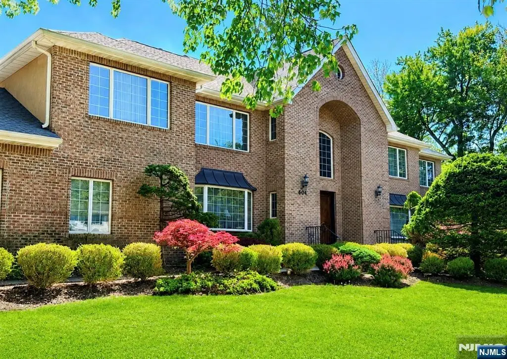 604 Grandview Terrace, Franklin Lakes, NJ 07417 - #1