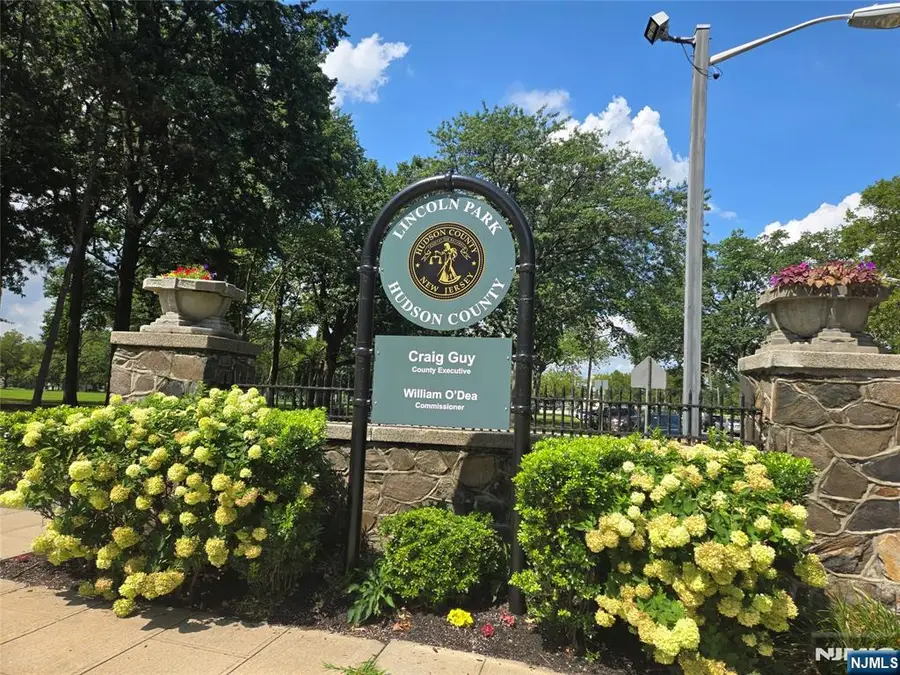 598 Side Avenue, Jersey City, NJ 07304 - #2