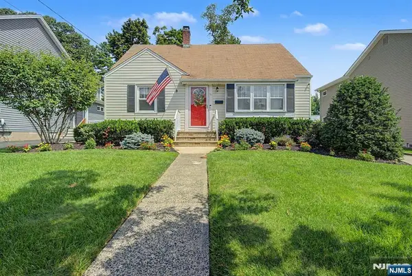 91 Lynwood Road, Verona, NJ 07044