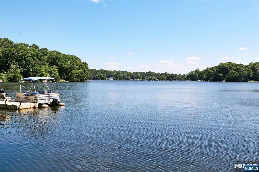 103 W Lake Shore Drive, White Meadow Lake, NJ 07866 - #3